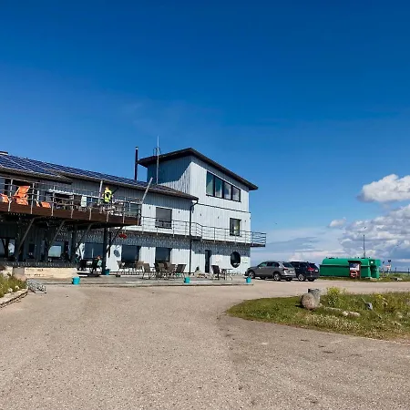 Sadam & Restoran Wirkes' Hotel