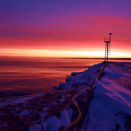 Hotel Sadam & Restoran Wirkes' *