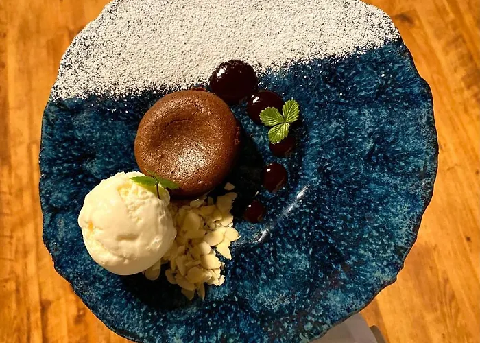 Sadam & Restoran Wirkes' Otel Vergi