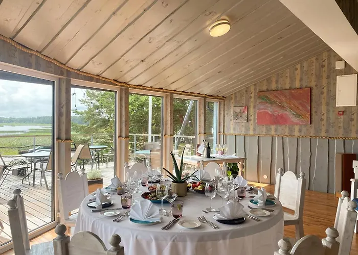 Hotel Sadam & Restoran Wirkes' *